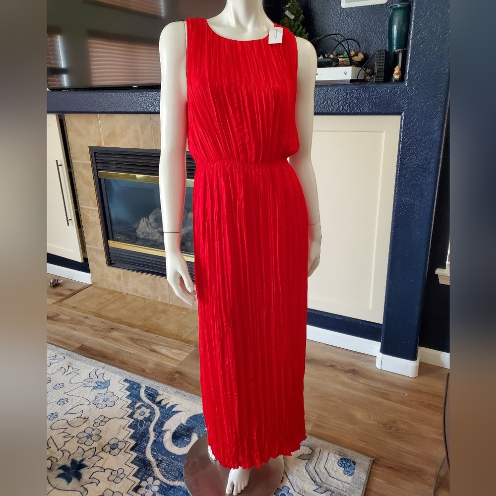 🔥💃❤️ NWT BANANA REPUBLIC PLEATED MAXI DRESS, SZ. MEDIUM WOMEN'S